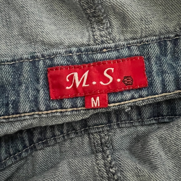 Blue overall shorts - Picture 3 of 3